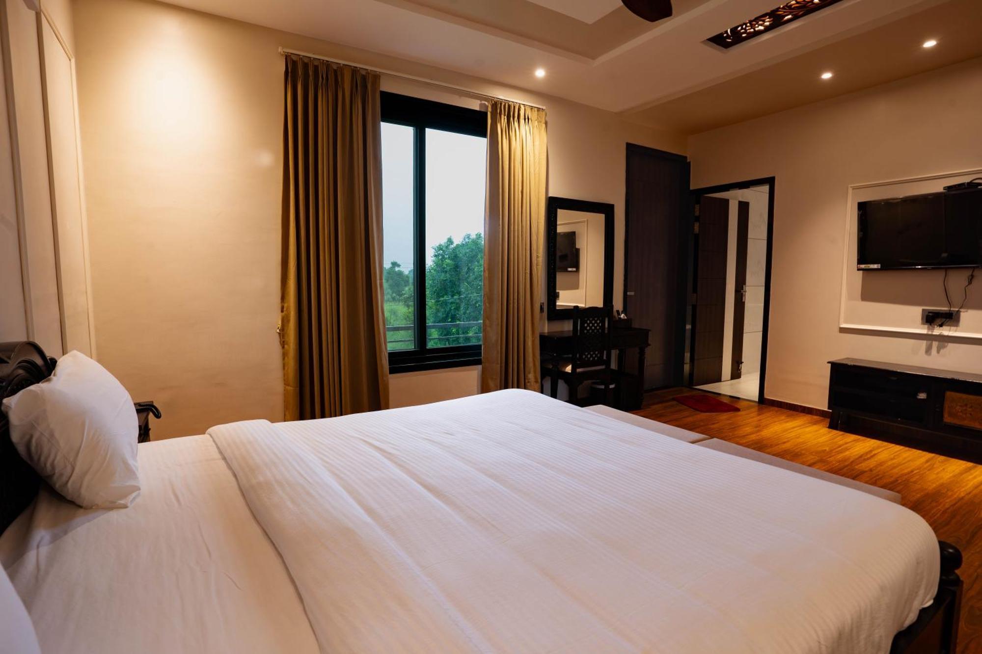 La Nature Hotels & Resorts Sikar 外观 照片