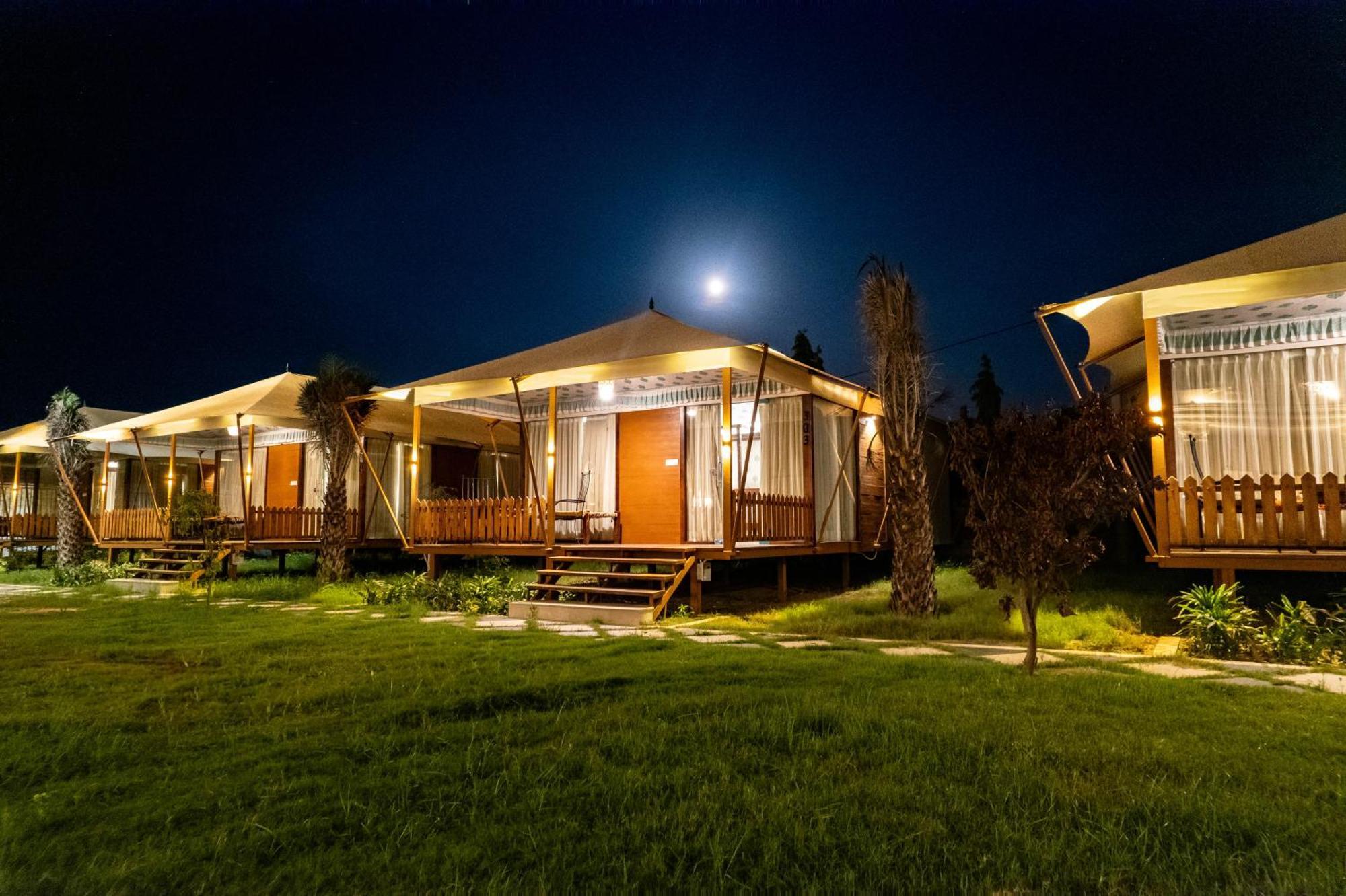 La Nature Hotels & Resorts Sikar 外观 照片