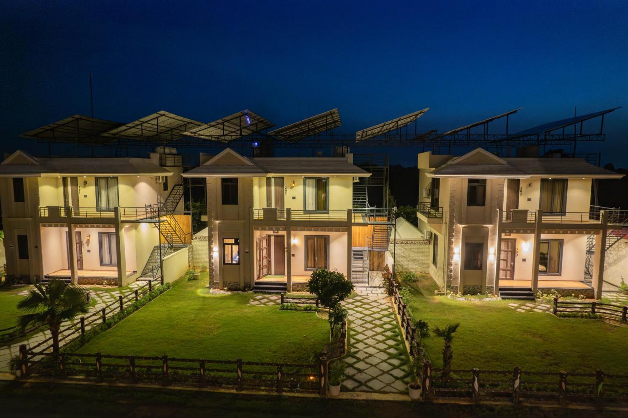 La Nature Hotels & Resorts Sikar 外观 照片