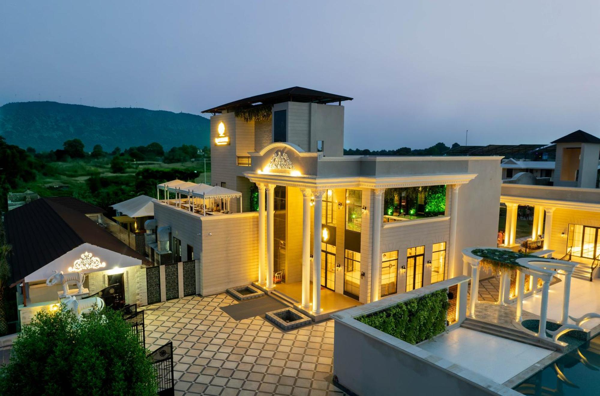 La Nature Hotels & Resorts Sikar 外观 照片