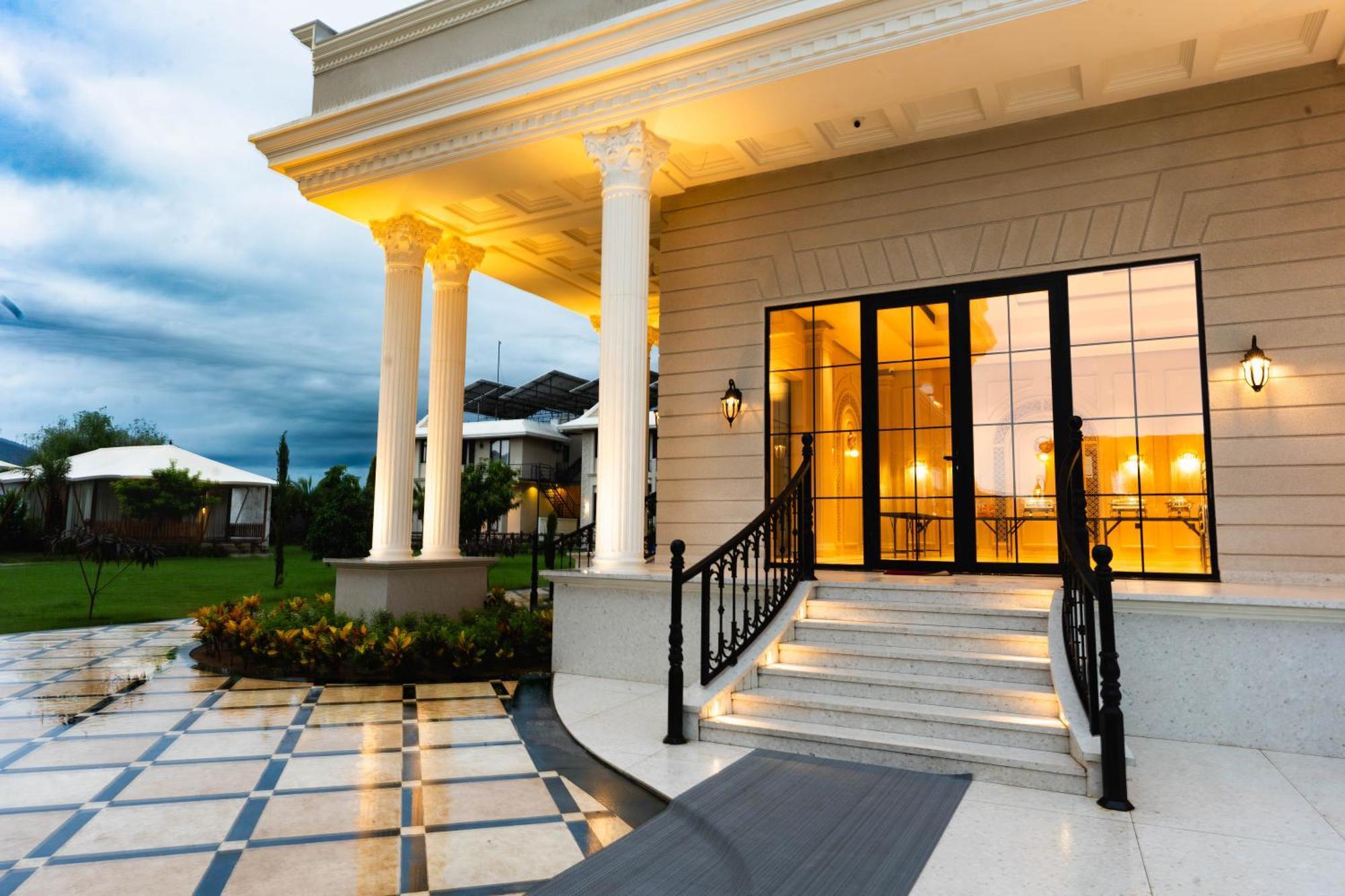 La Nature Hotels & Resorts Sikar 外观 照片